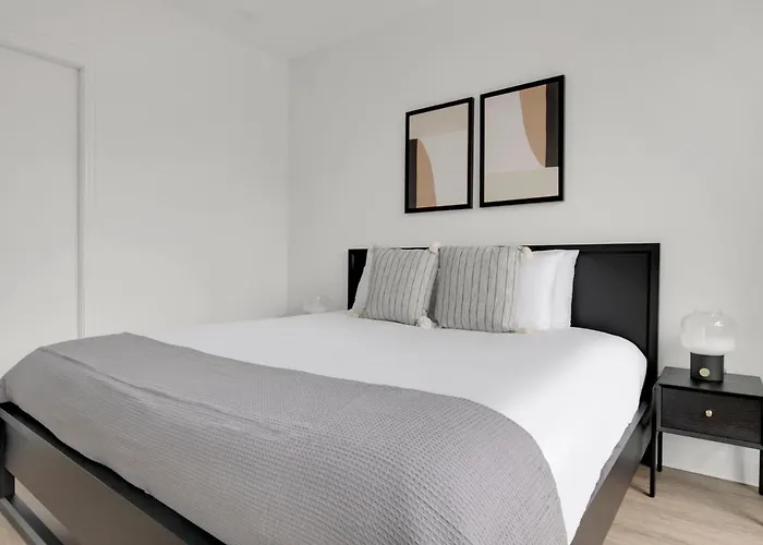 W Loop W Gym Pool In Heart Of Greektown Chi-539 * Чикаго