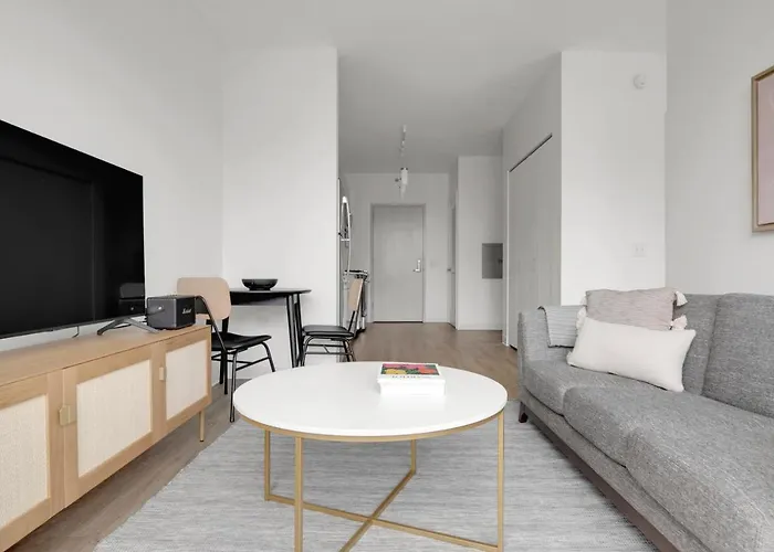 Апартаменты W Loop W Gym Pool In Heart Of Greektown Chi-539 Чикаго