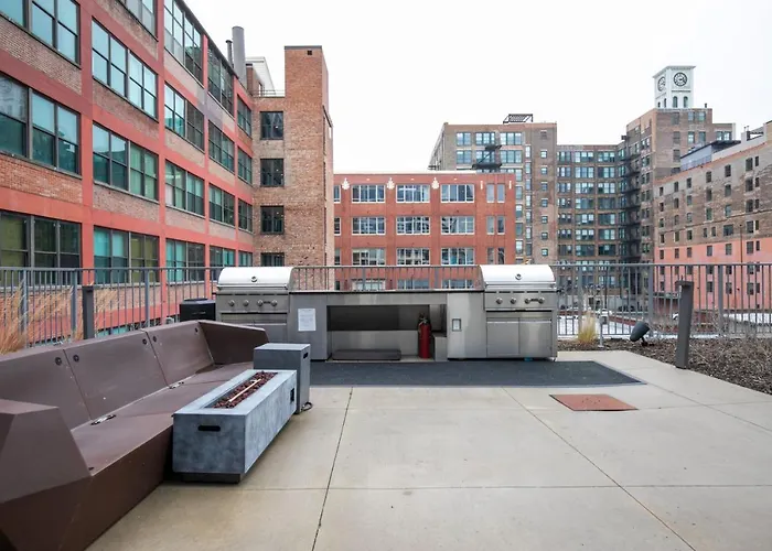 W Loop W Gym Pool In Heart Of Greektown Chi-539 Апартаменты