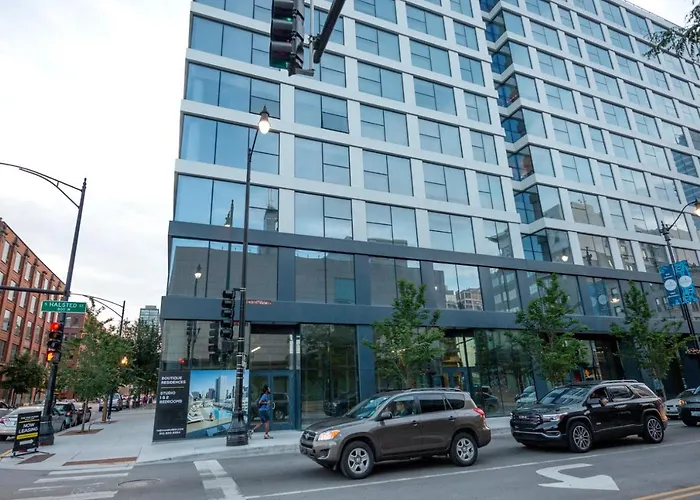 Апартаменты W Loop W Gym Pool In Heart Of Greektown Chi-539 Чикаго